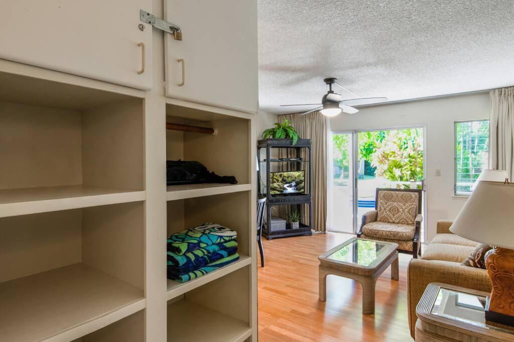 Lovely 1 Bedroom With Kitchen, Free Wifi & Parking カパア エクステリア 写真